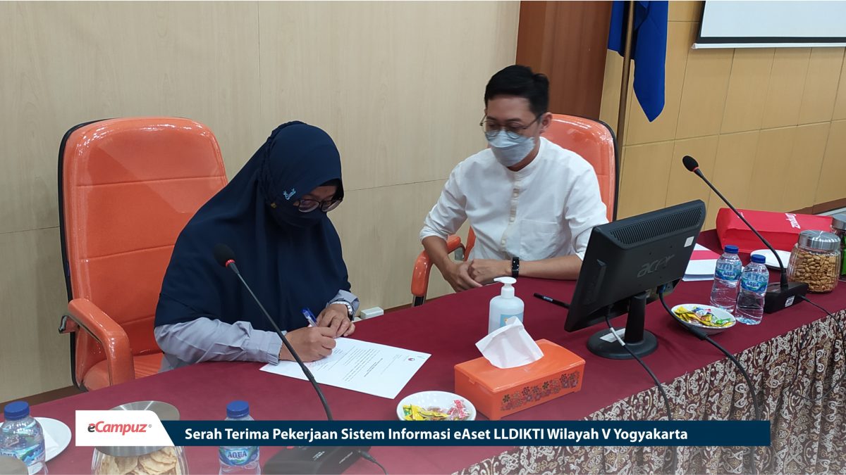 Serah Terima Pekerjaan Sistem Informasi eAset LLDIKTI Wilayah V Yogyakarta