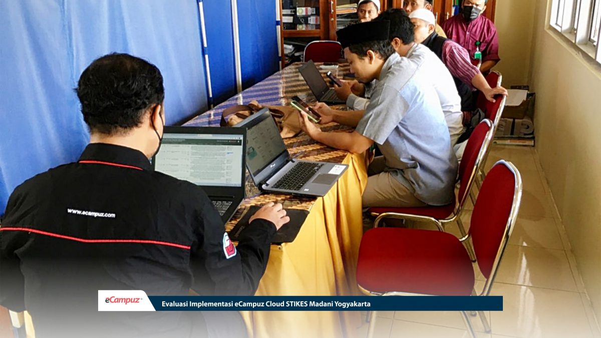 Evaluasi Implementasi eCampuz Cloud STIKES di Madani Yogyakarta