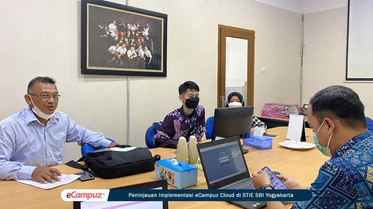 Peninjauan Implementasi eCampuz Cloud di STIE SBI Yogyakarta