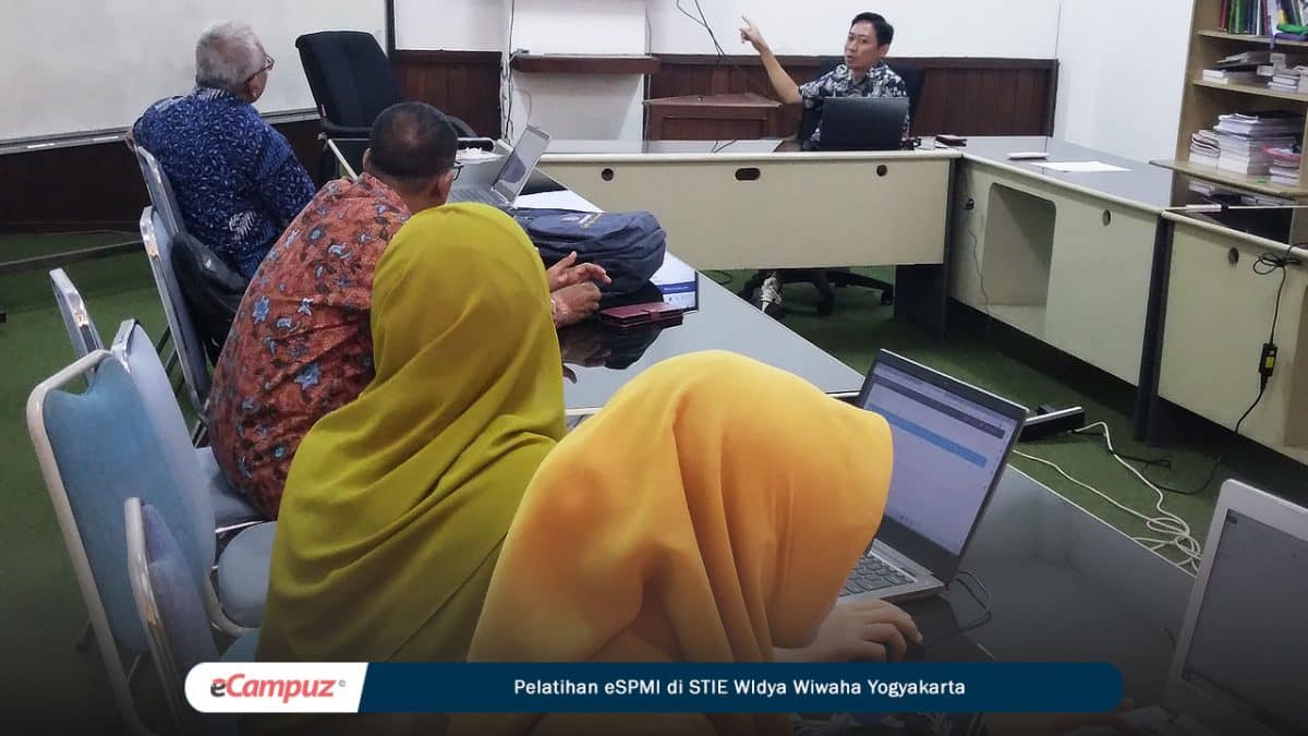 Pelatihan Penggunaan Aplikasi eSPMI untuk STIE Widya Wiwaha Yogyakarta