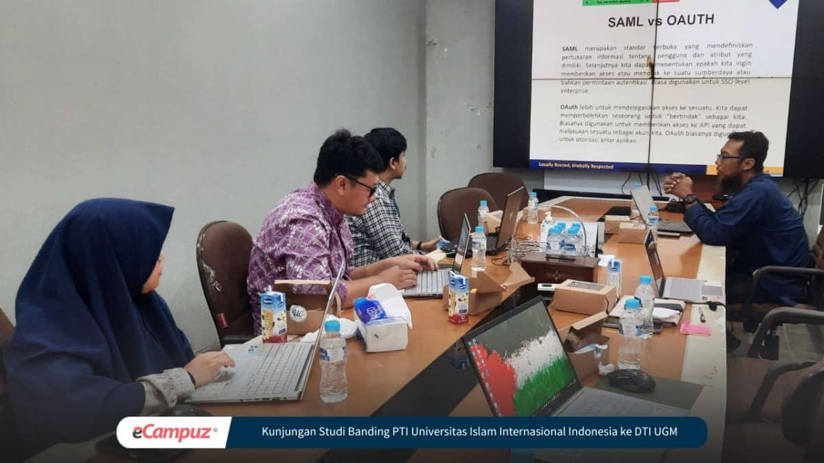 Studi Banding: Upaya UIII untuk Meningkatkan Tata Kelola Teknologi Informasi