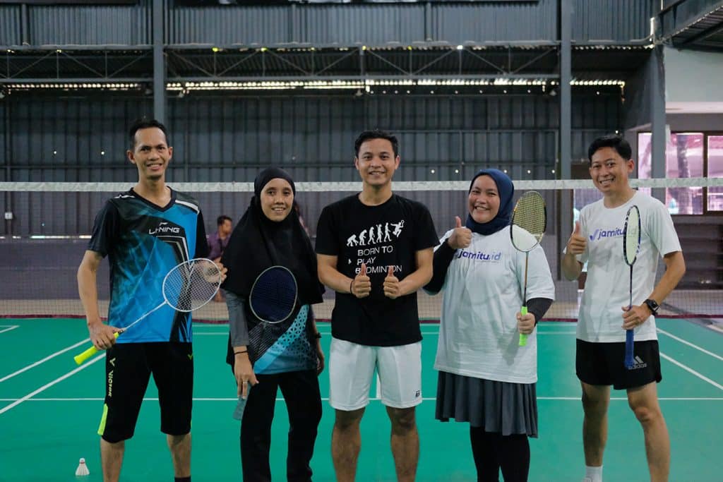 Finalis juara Tanding Tepok Bulu