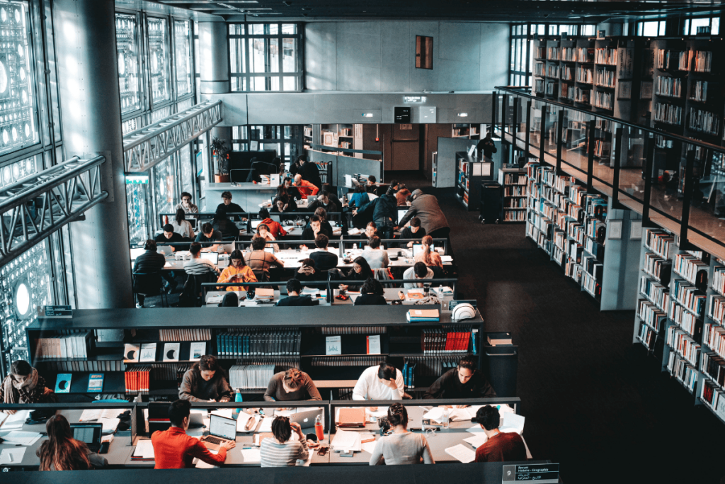 Gambaran Sistem dan Kurikulum Permendiktisaintek No. 39 (2025)