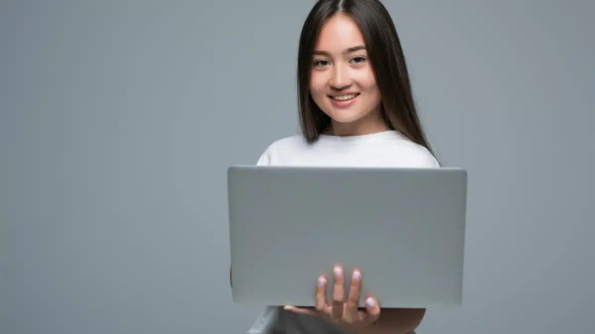 Mengenal E-Learning App yang Membantu Perguruan Tinggi Mengelola Kelas Secara Digital