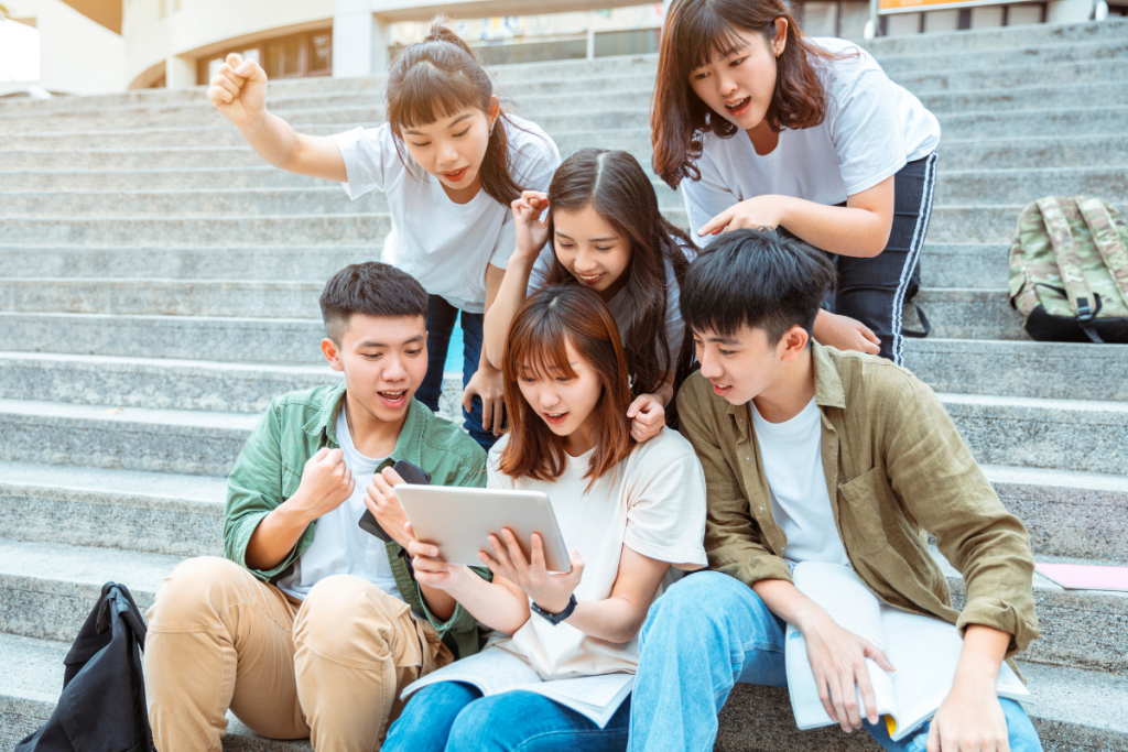 Penerima Manfaat Utama Sistem Ujian Online Berbasis Web
