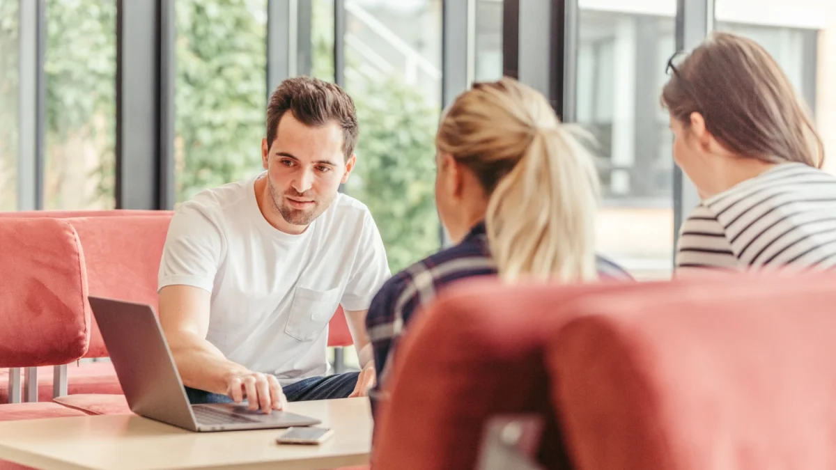 E-Learning Software SaaS: Solusi Cloud untuk Pembelajaran Digital di Perguruan Tinggi