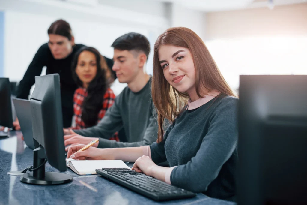 aplikasi e-learning ujian online