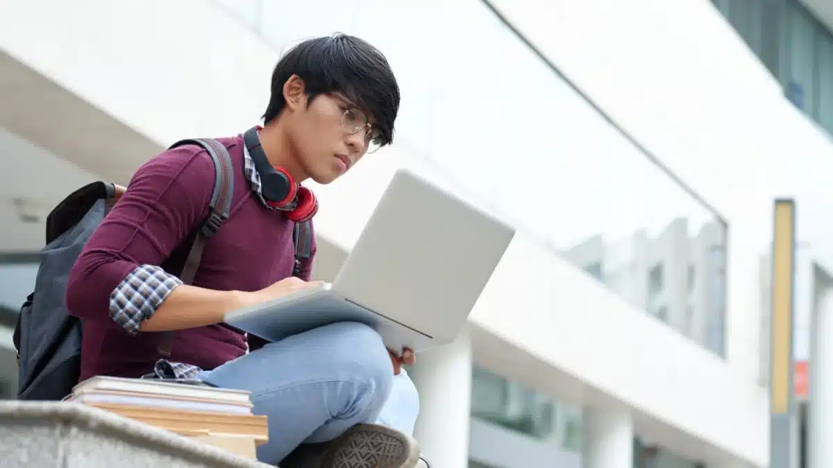 Manajemen Sistem Informasi Pendidikan: Panduan Kampus agar Data Akademik Tidak Lagi Berantakan