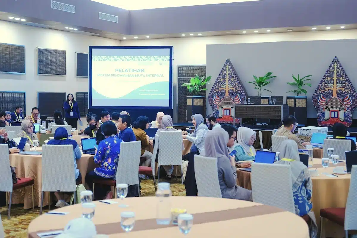 kolaborasi eCampuz dan spmru ugm pelatihan